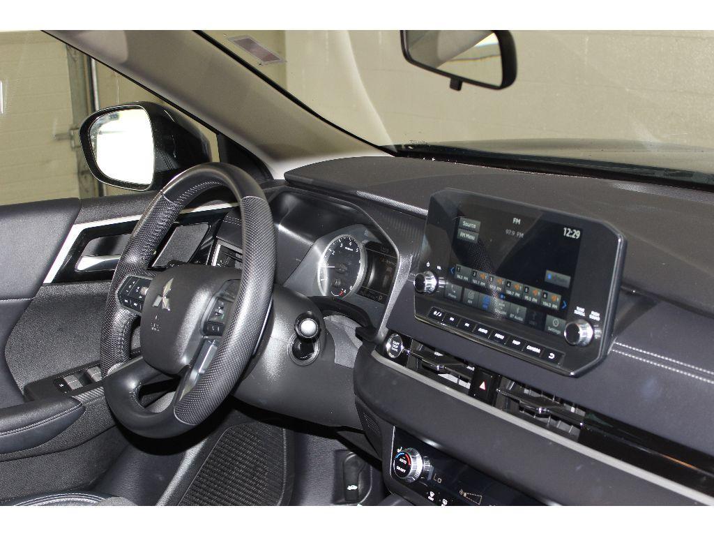 used 2023 Mitsubishi Outlander car, priced at $21,500