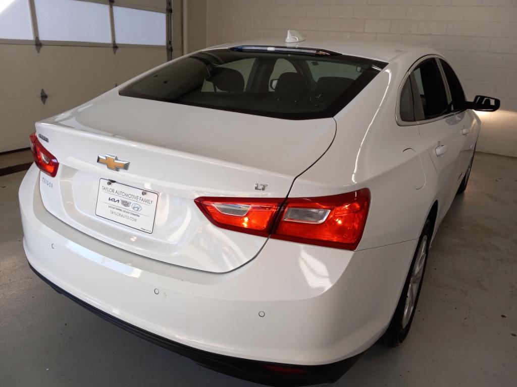 used 2024 Chevrolet Malibu car, priced at $19,112