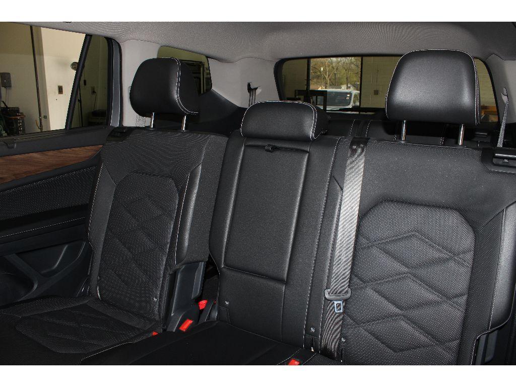used 2024 Volkswagen Atlas car, priced at $33,500