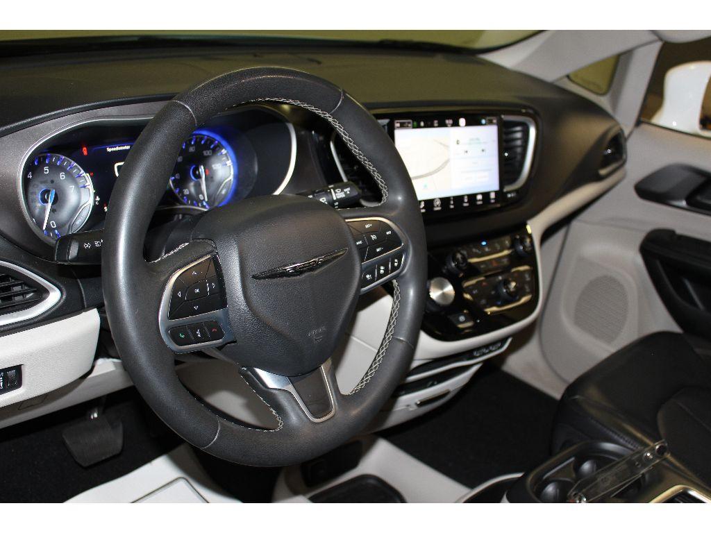 used 2022 Chrysler Pacifica car, priced at $21,133