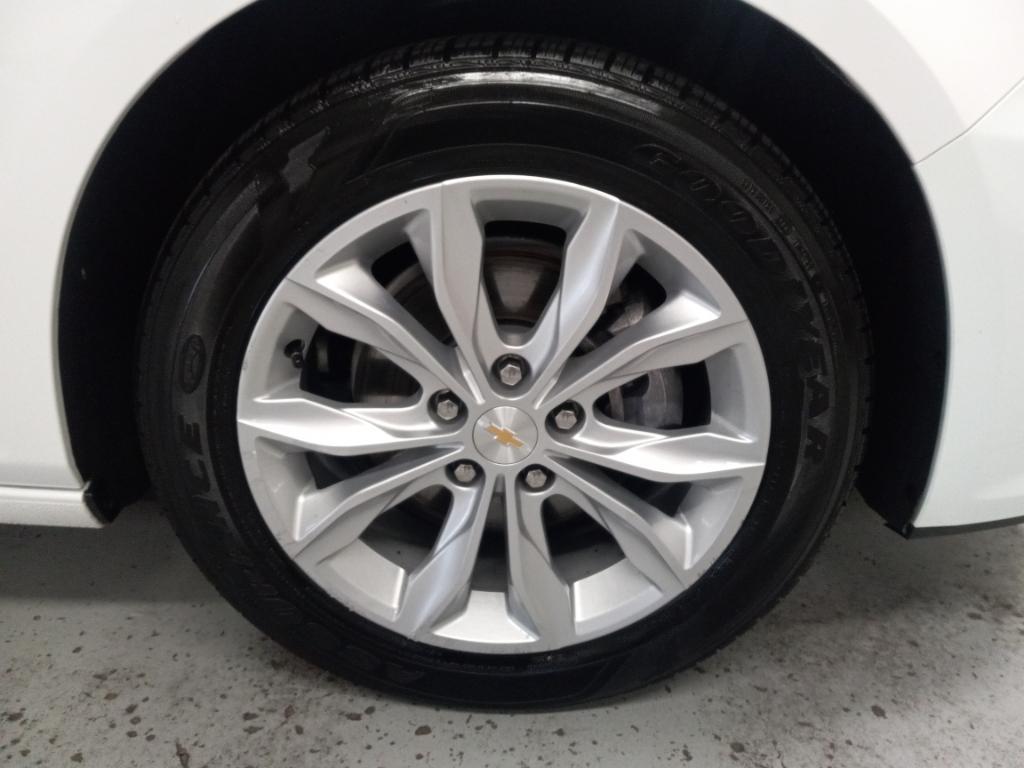 used 2024 Chevrolet Malibu car, priced at $19,112