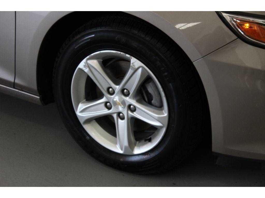 used 2024 Chevrolet Malibu car, priced at $19,112
