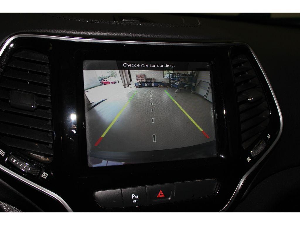 used 2020 Jeep Cherokee car, priced at $18,921