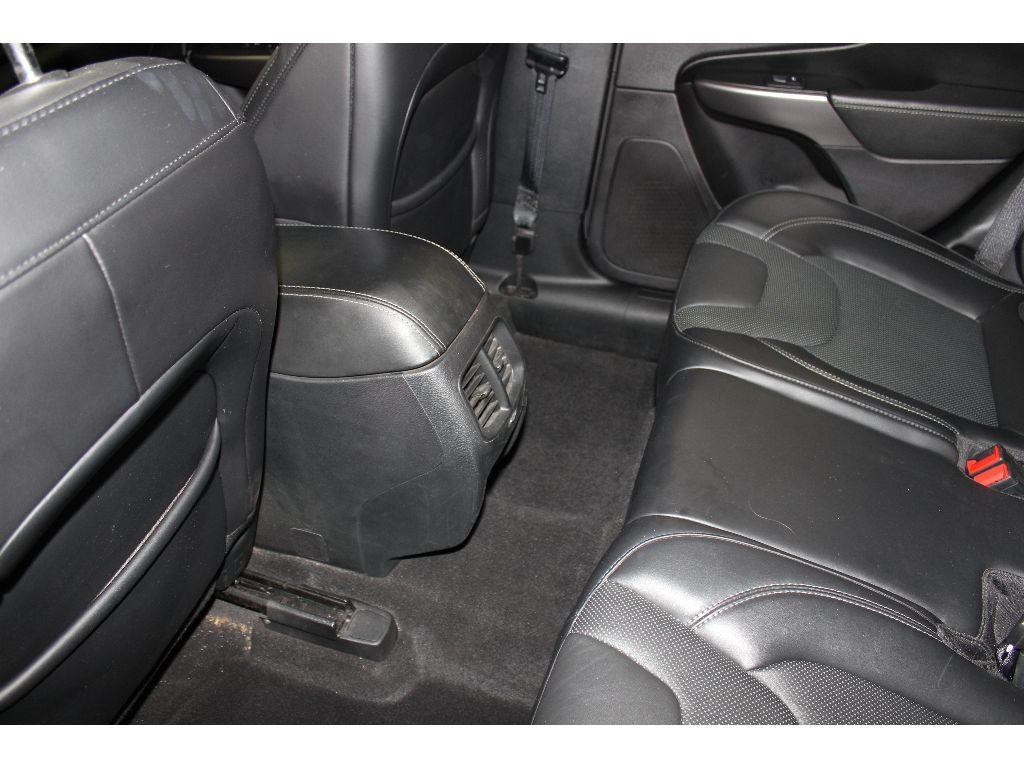 used 2020 Jeep Cherokee car, priced at $18,921