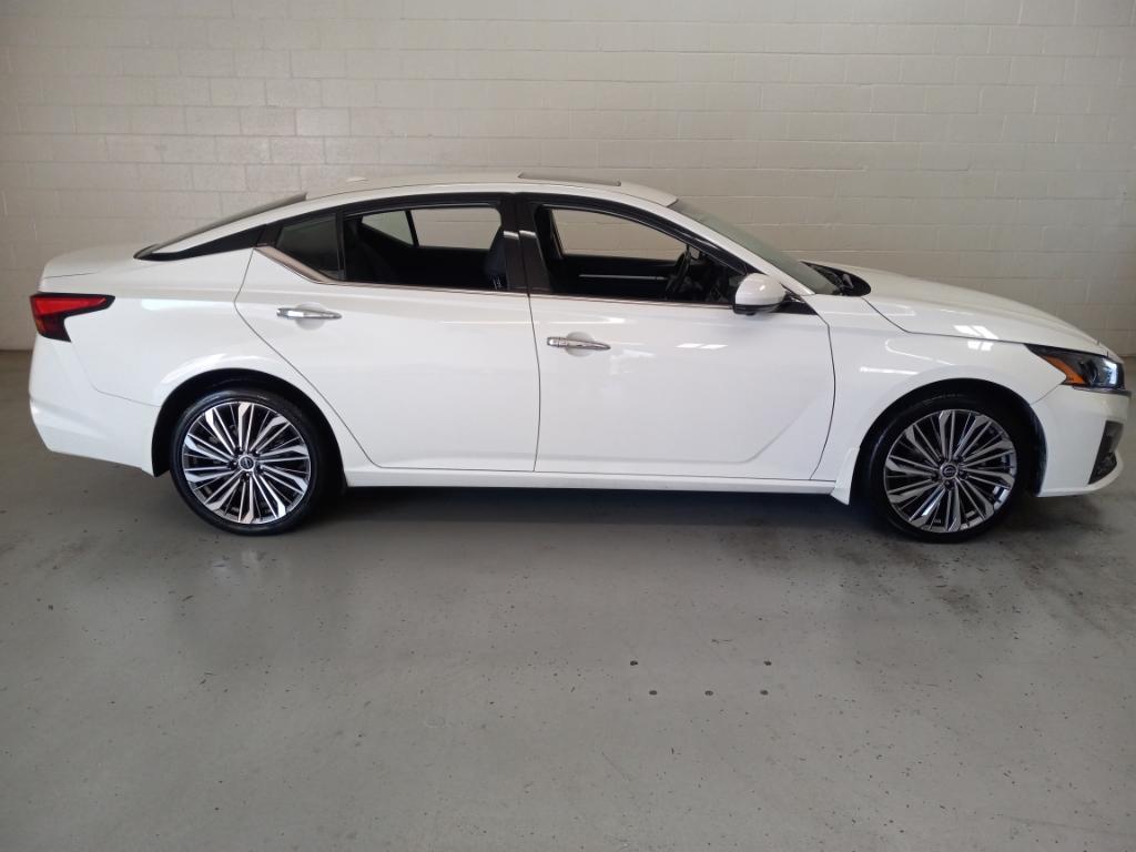 used 2024 Nissan Altima car, priced at $24,255