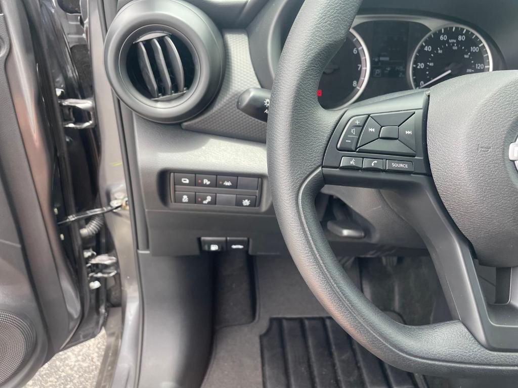 new 2025 Nissan Kicks Play car, priced at $22,661