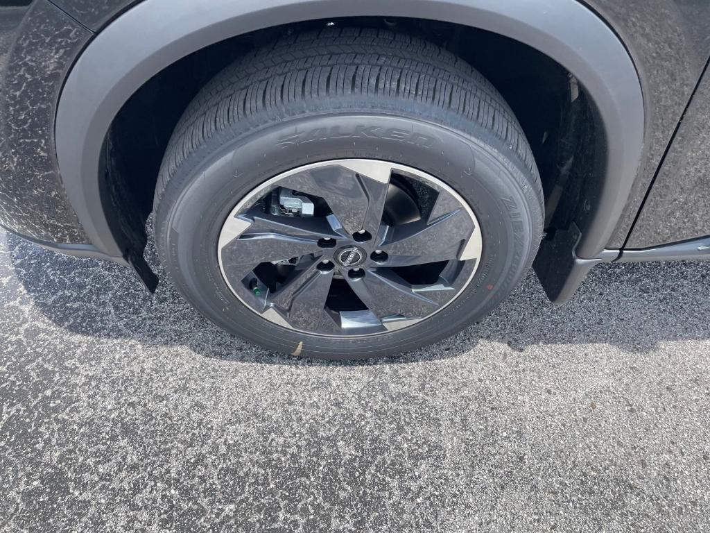 new 2025 Nissan Rogue car, priced at $32,403