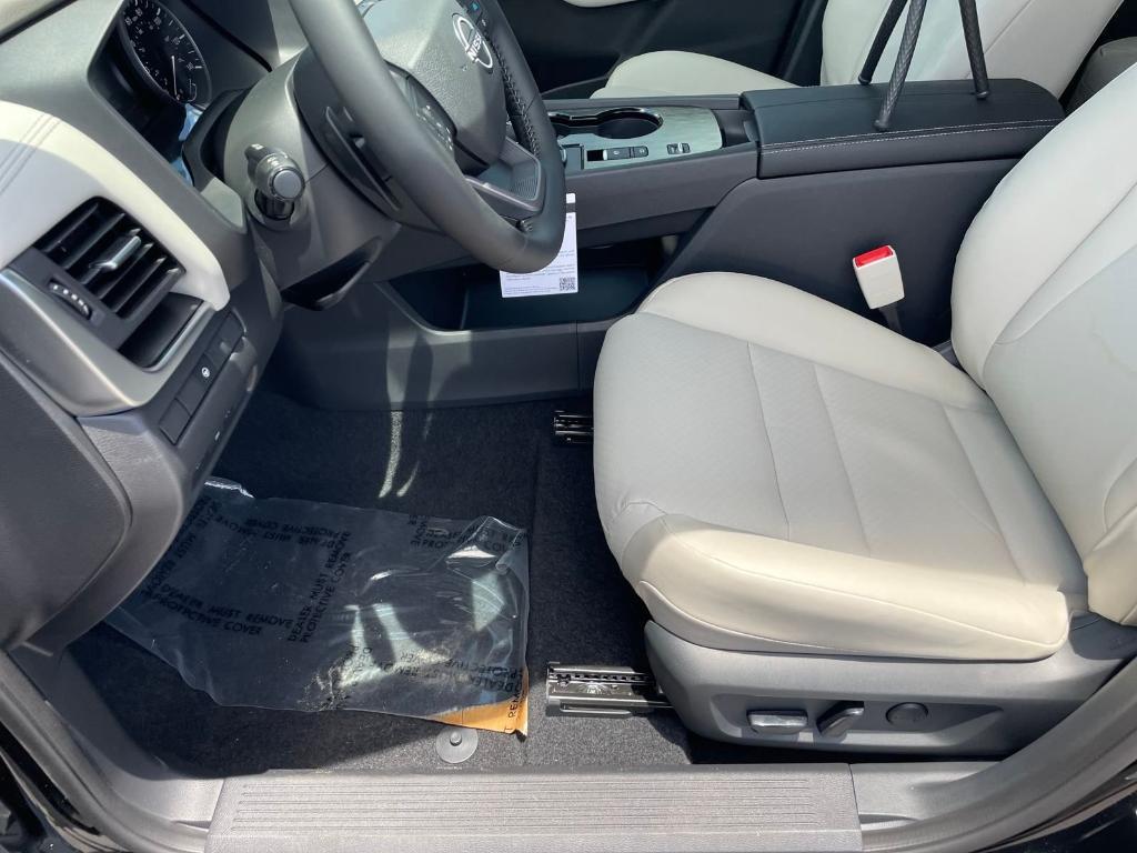 new 2025 Nissan Rogue car, priced at $32,403