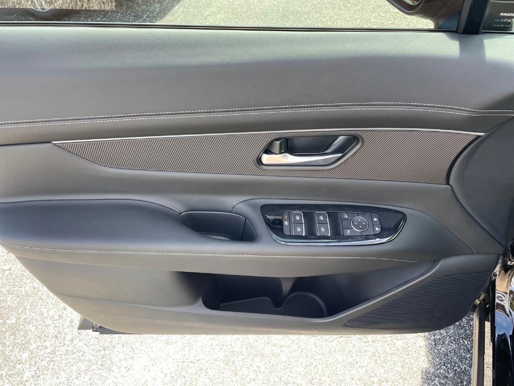 new 2025 Nissan Murano car, priced at $40,617