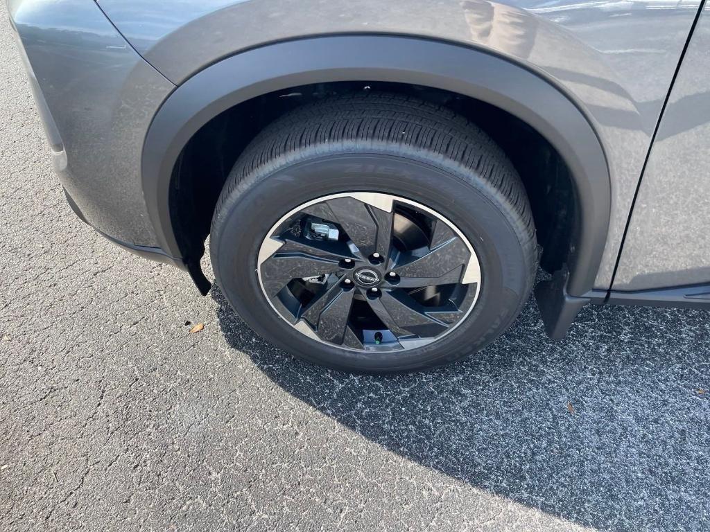new 2025 Nissan Rogue car, priced at $32,403