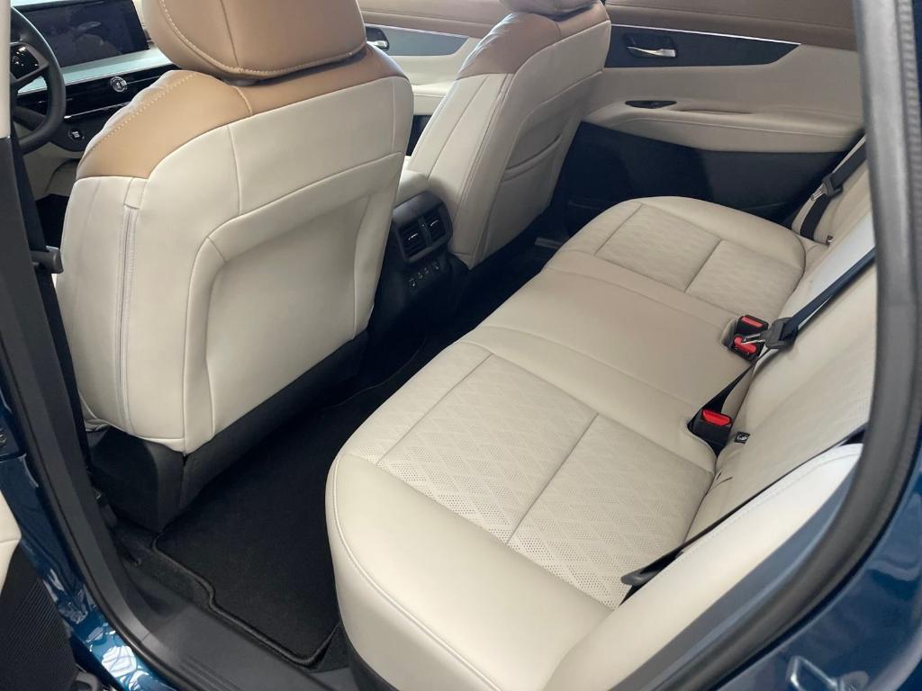 new 2025 Nissan Murano car, priced at $50,648