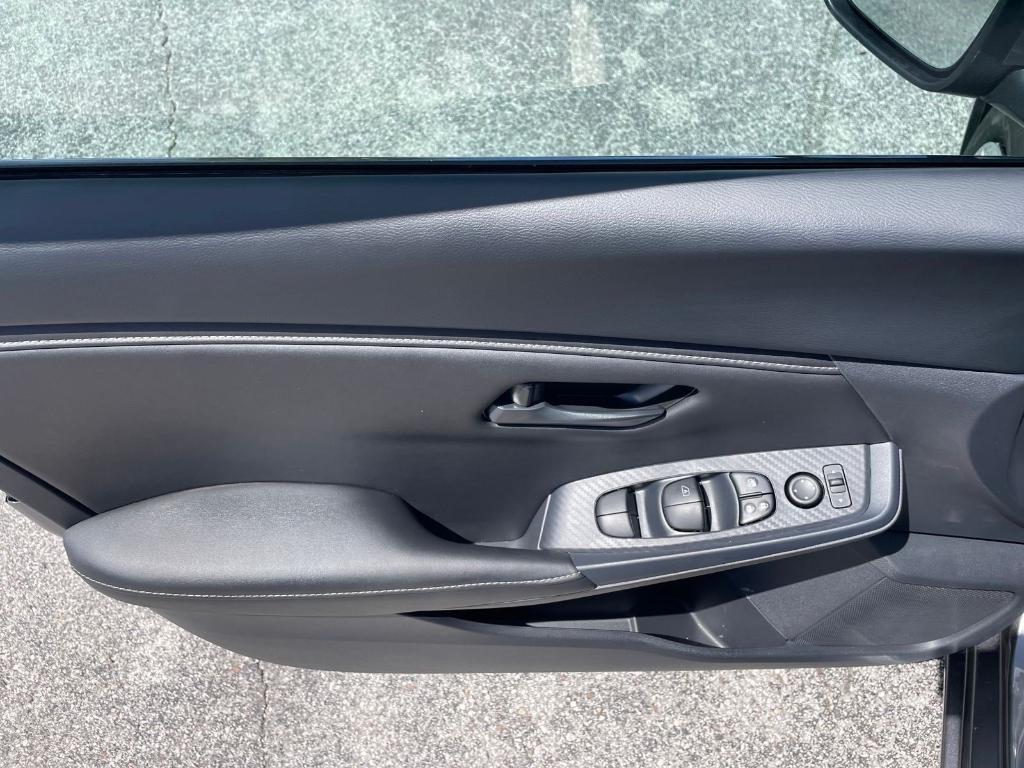 new 2025 Nissan Sentra car, priced at $21,606