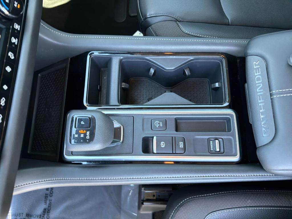 used 2024 Nissan Pathfinder car, priced at $33,386