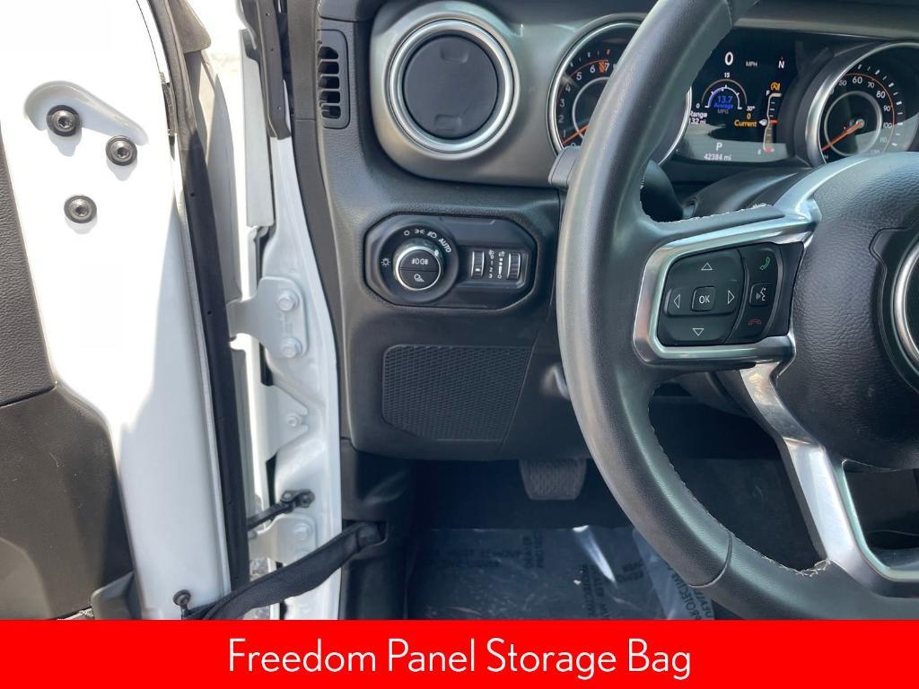 used 2023 Jeep Gladiator car, priced at $31,999