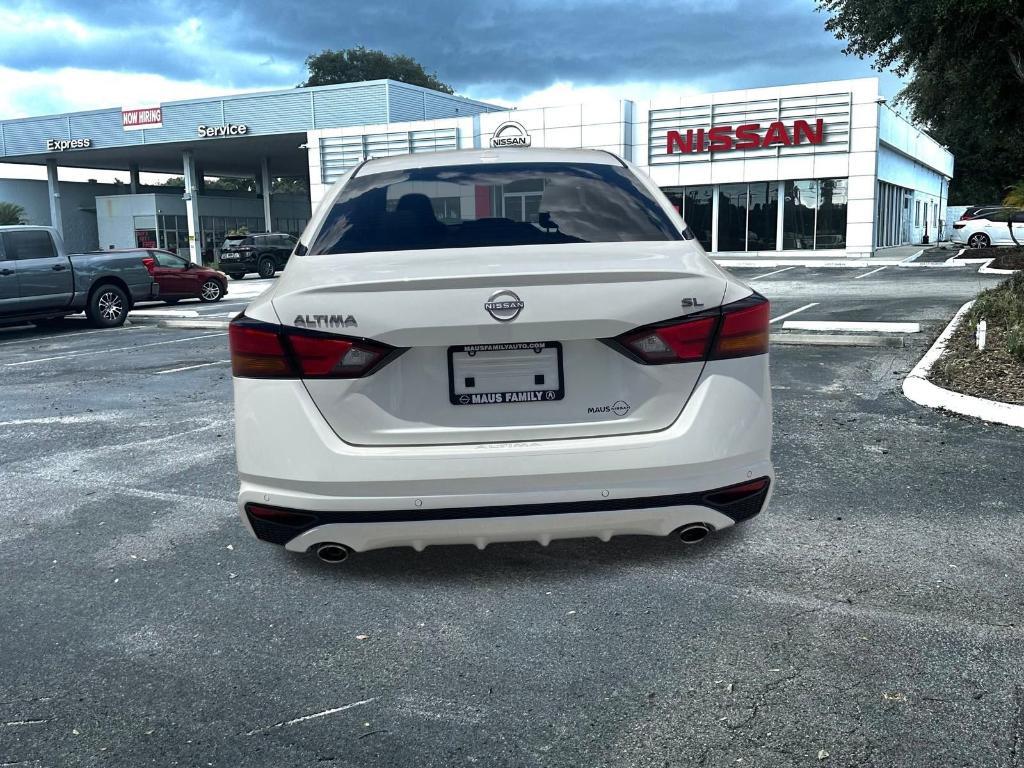 new 2025 Nissan Altima car, priced at $33,884
