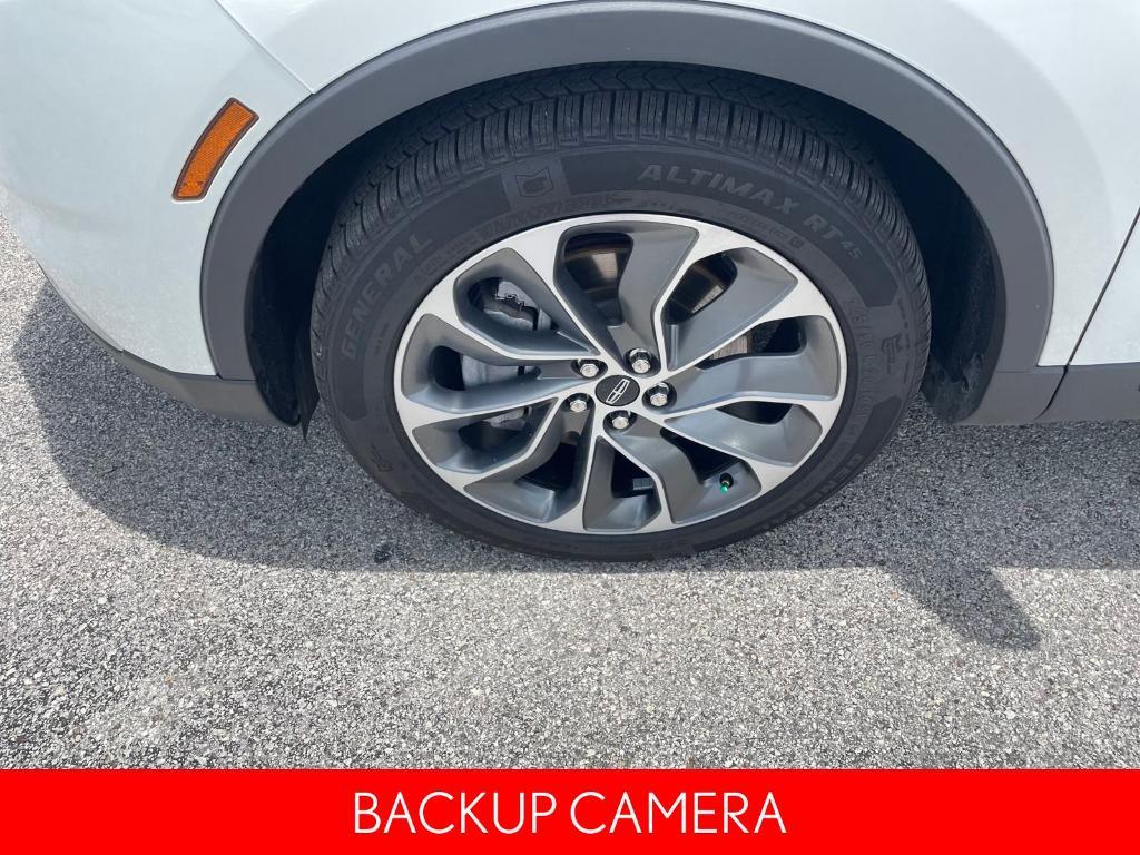 used 2022 Lincoln Nautilus car, priced at $32,135