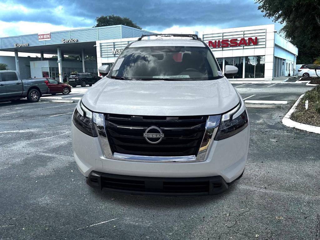 new 2025 Nissan Pathfinder car, priced at $39,075
