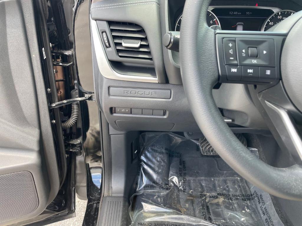 new 2022 Nissan Rogue car, priced at $19,986