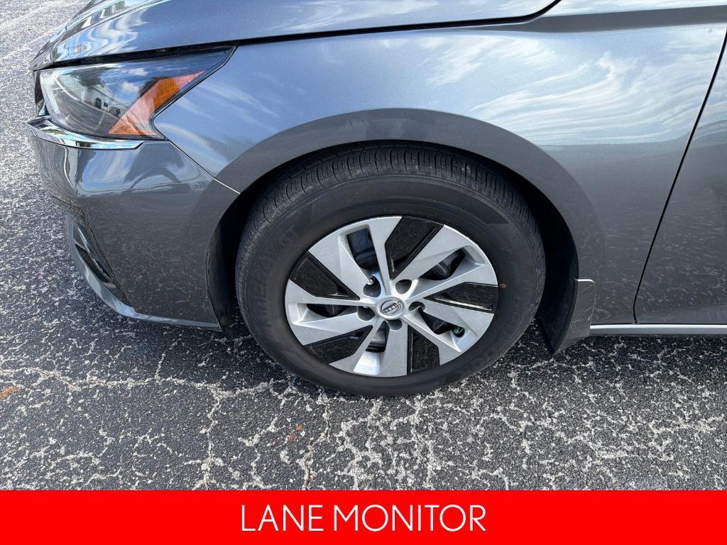 used 2023 Nissan Altima car, priced at $19,999