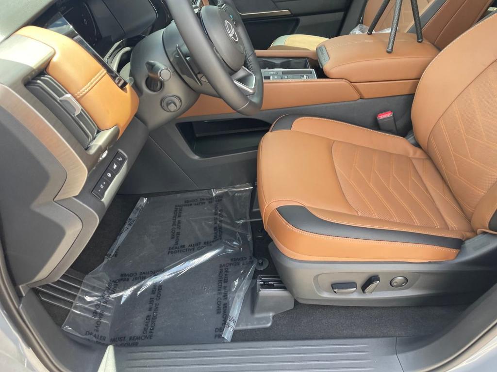 new 2025 Nissan Pathfinder car, priced at $48,409