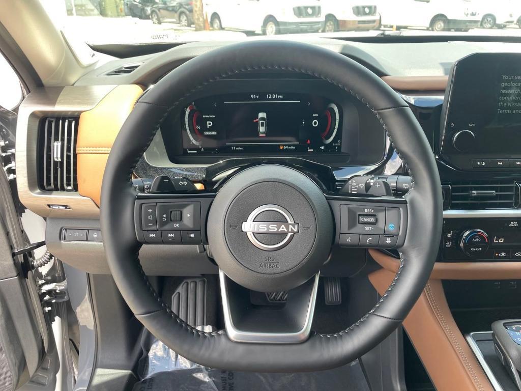new 2025 Nissan Pathfinder car, priced at $48,409