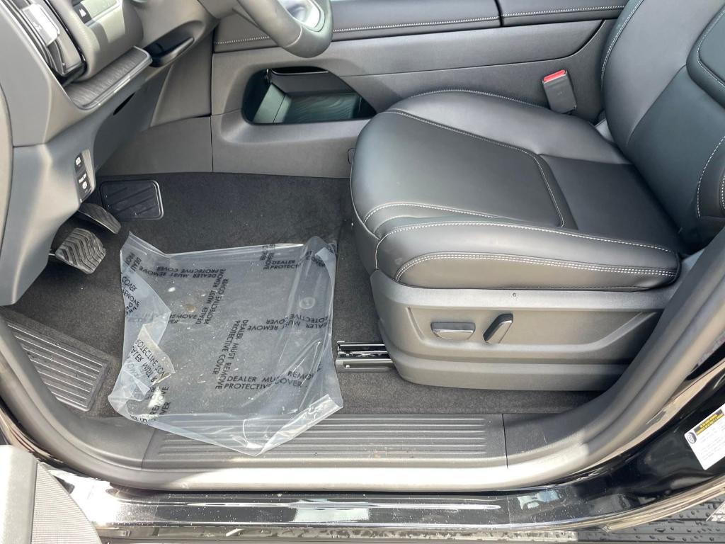 new 2025 Nissan Armada car, priced at $57,480