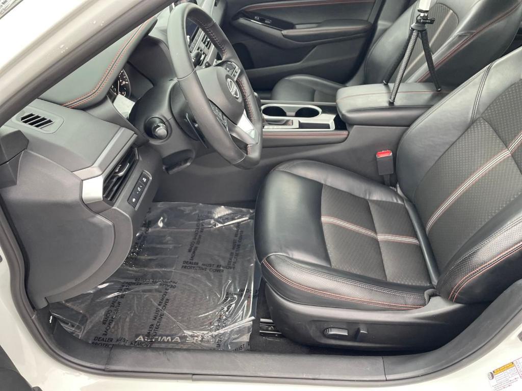 used 2023 Nissan Altima car, priced at $21,932