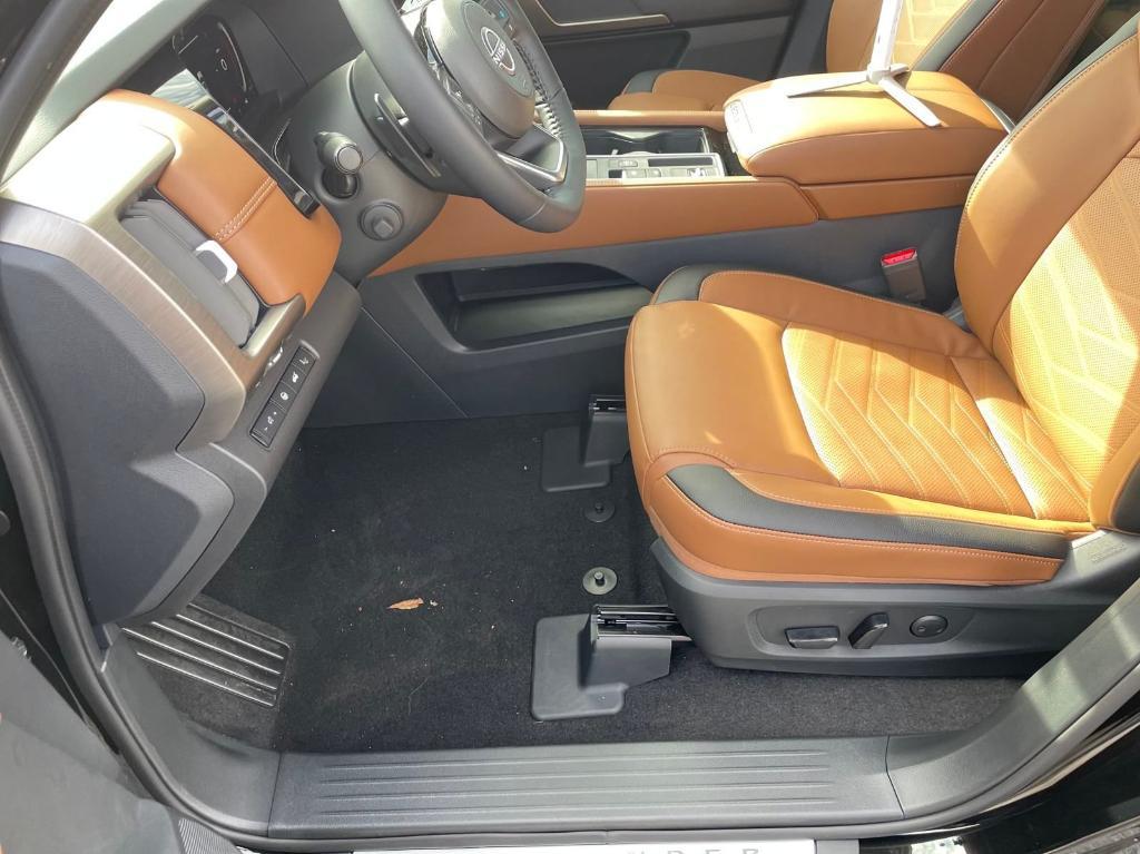 new 2025 Nissan Pathfinder car, priced at $48,567