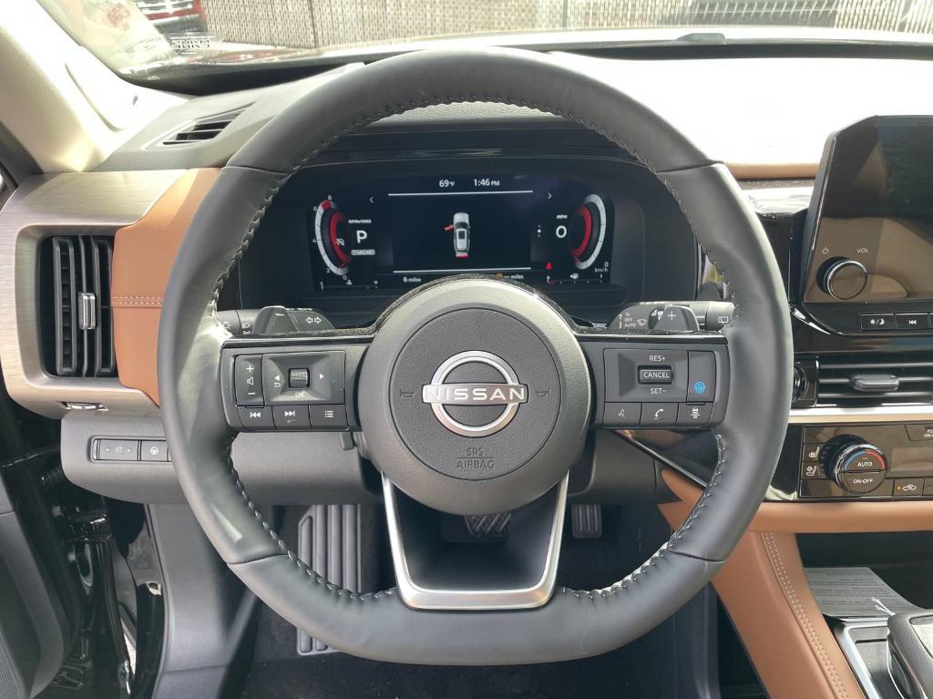 new 2025 Nissan Pathfinder car, priced at $48,567