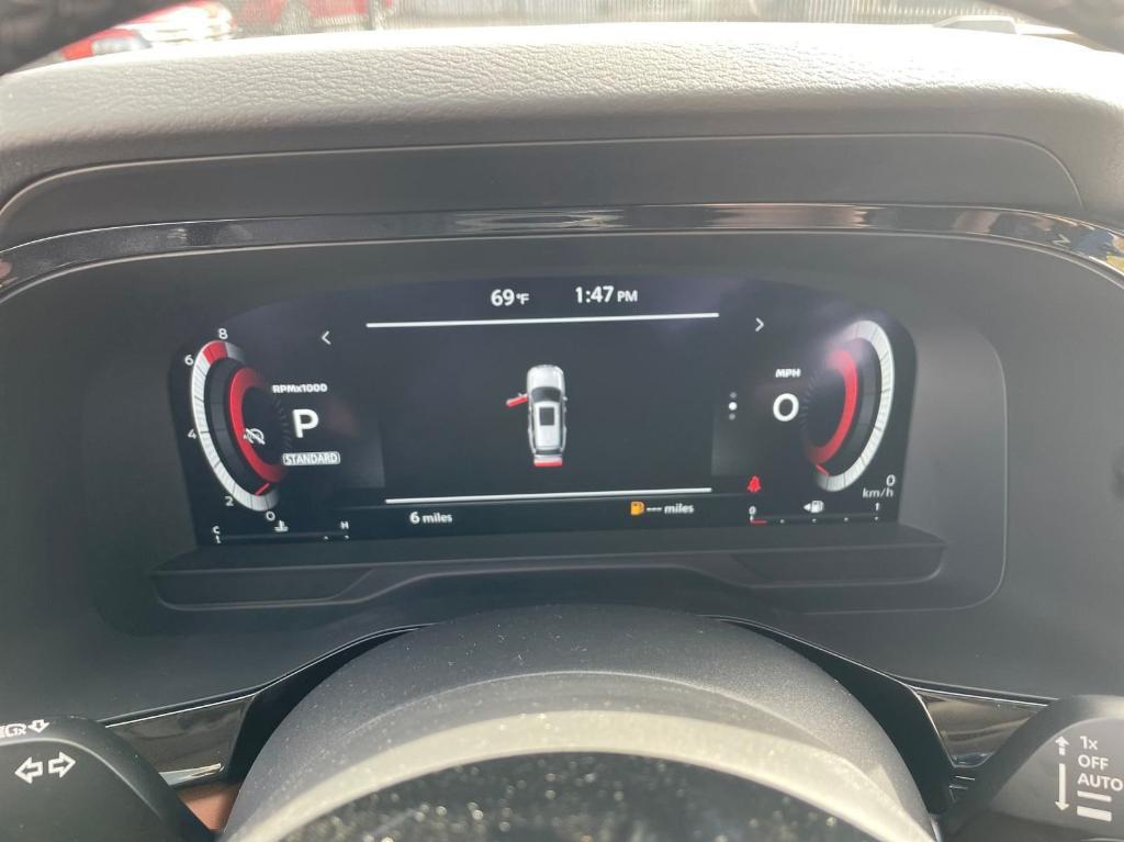 new 2025 Nissan Pathfinder car, priced at $48,567