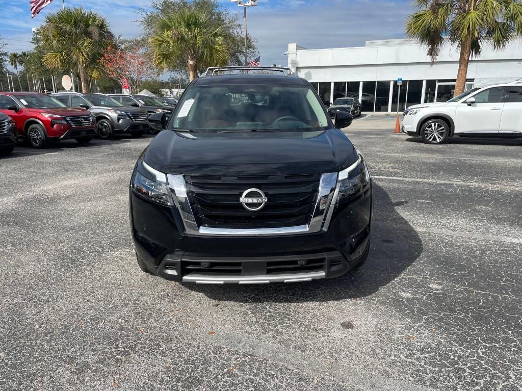 new 2025 Nissan Pathfinder car, priced at $48,567