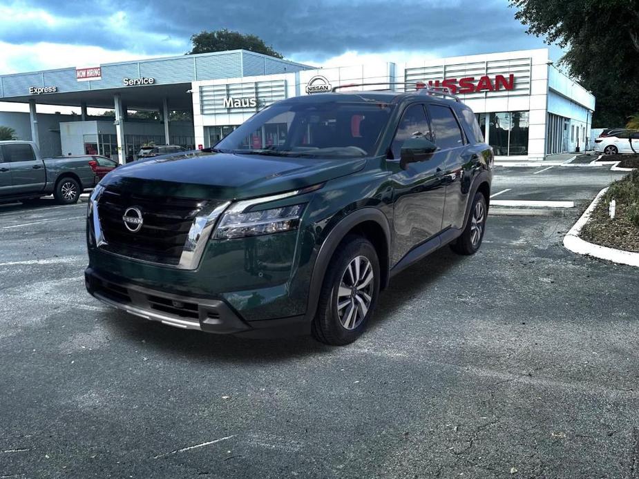 new 2024 Nissan Pathfinder car, priced at $43,003