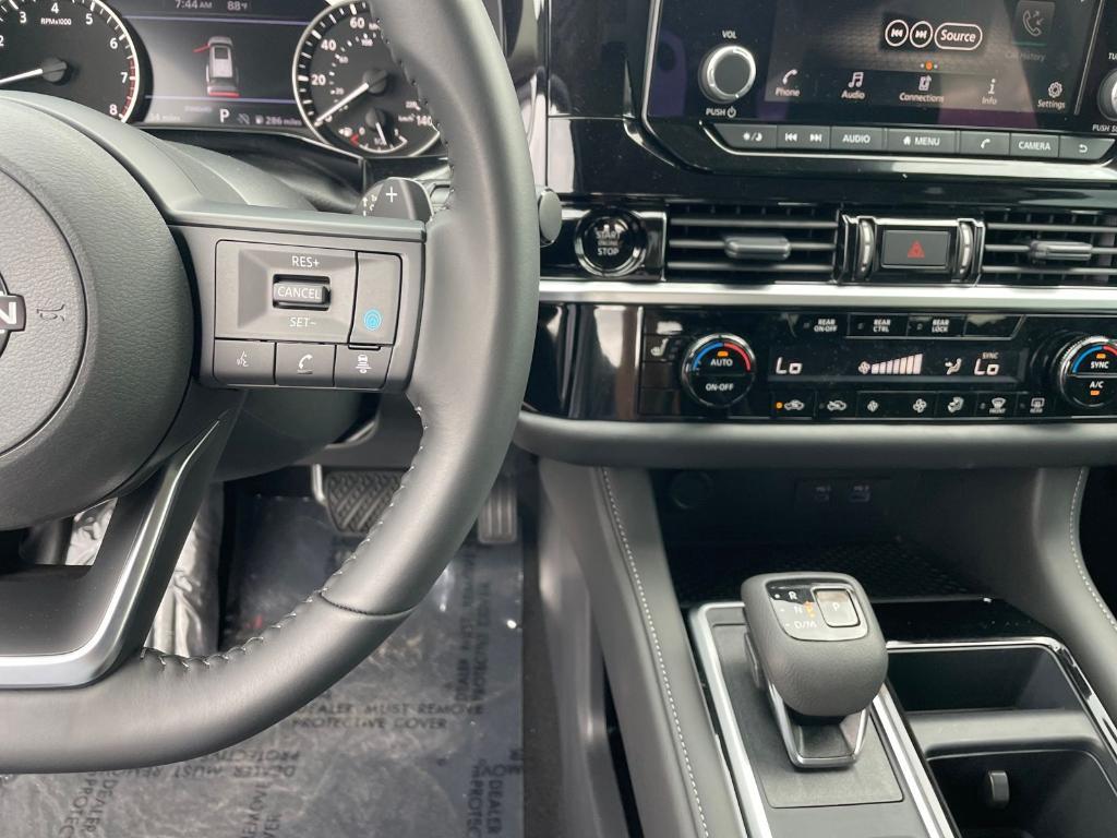 new 2025 Nissan Pathfinder car, priced at $42,181