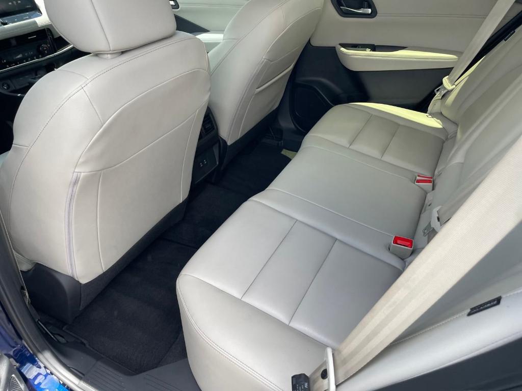 used 2024 Nissan Rogue car, priced at $32,489