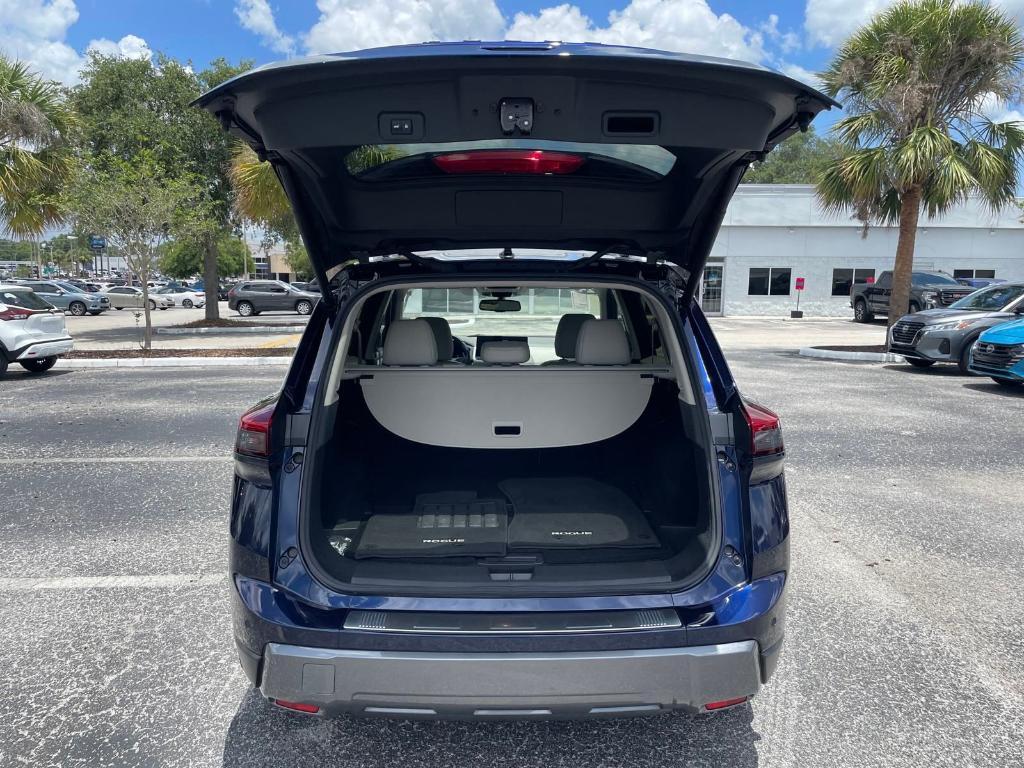 used 2024 Nissan Rogue car, priced at $32,489