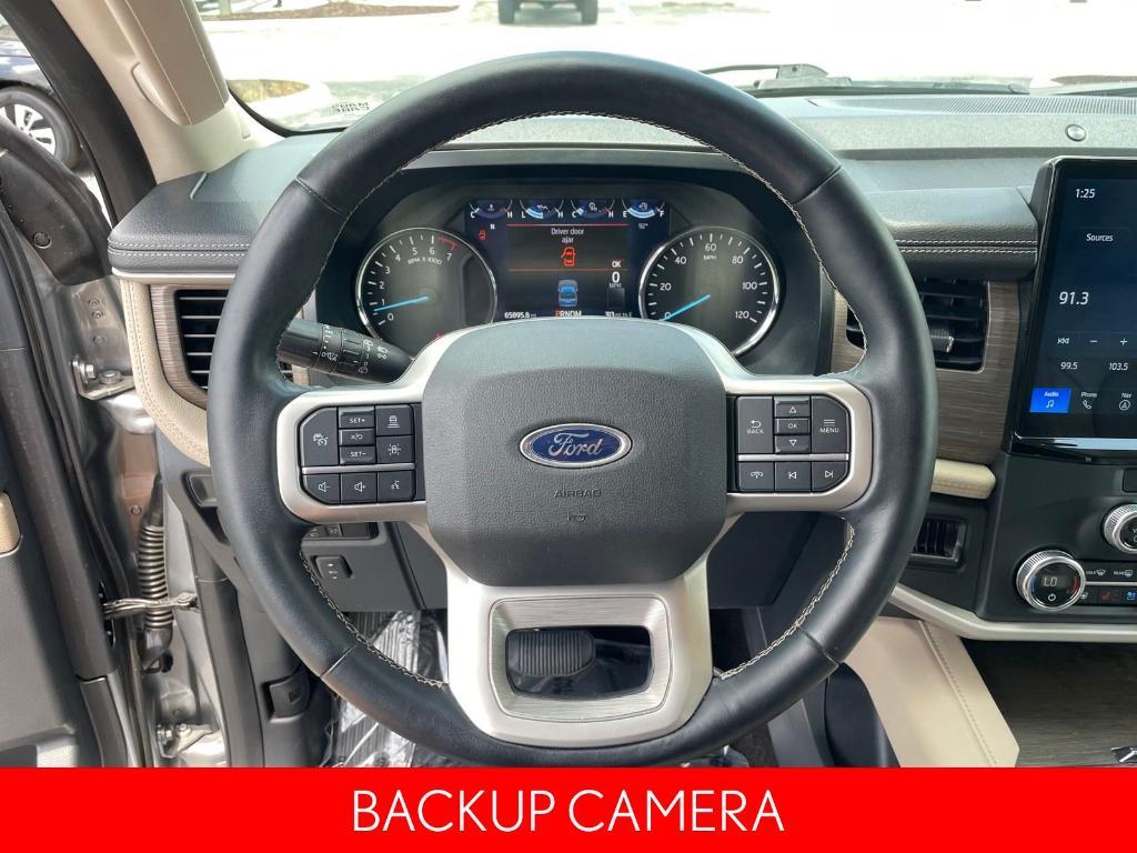 used 2023 Ford Expedition car, priced at $43,364