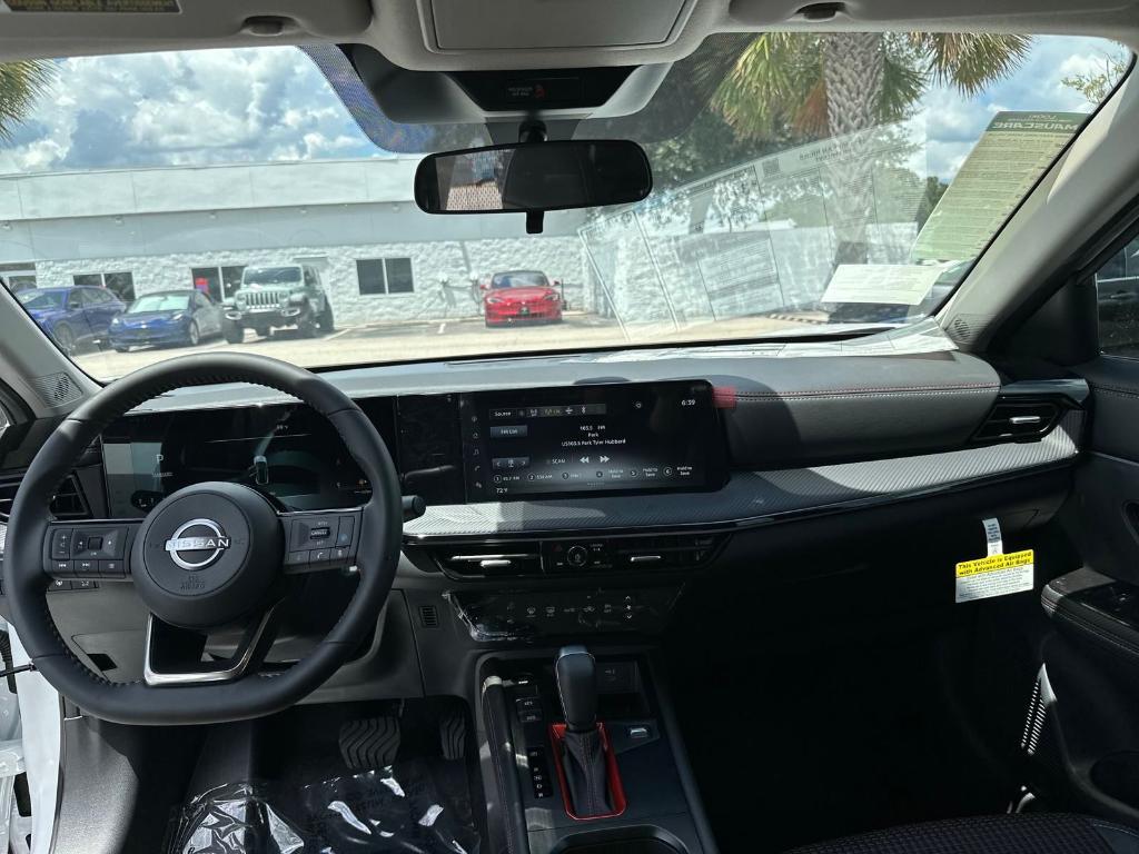 new 2025 Nissan Kicks car, priced at $27,938