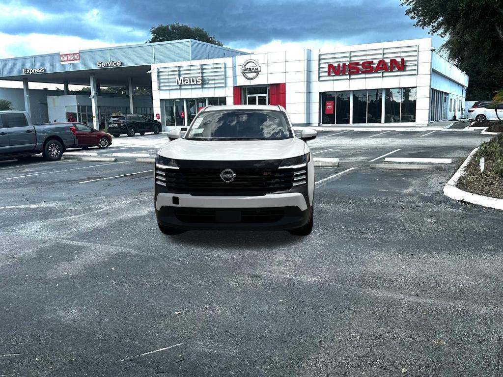 new 2025 Nissan Kicks car, priced at $27,938