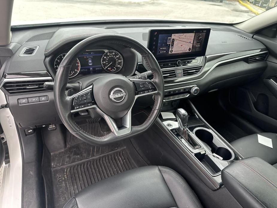 used 2023 Nissan Altima car, priced at $22,999