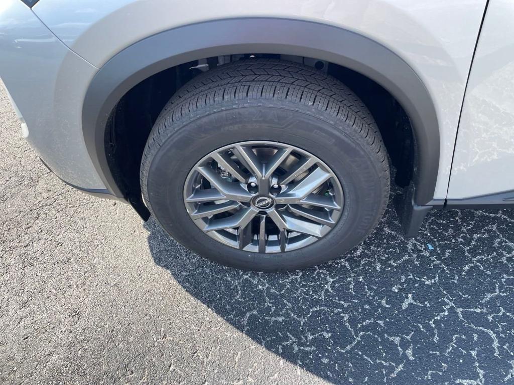new 2025 Nissan Rogue car, priced at $29,301
