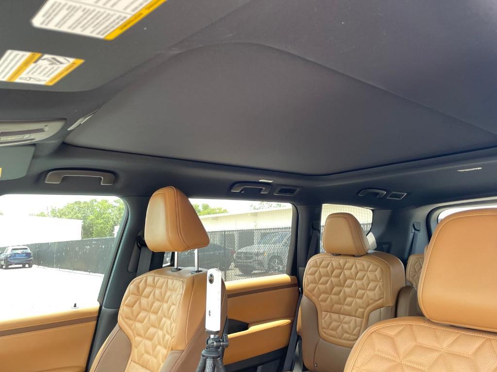 new 2025 Nissan Armada car, priced at $81,765