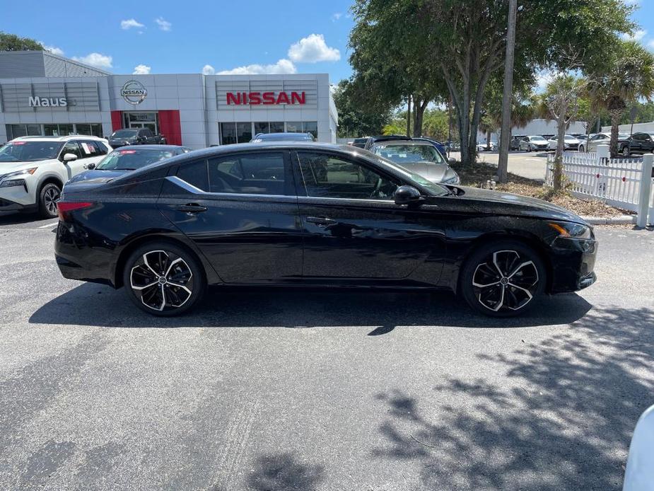 new 2024 Nissan Sentra car, priced at $26,885