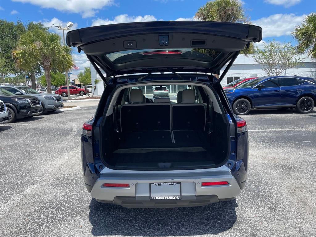 used 2022 Nissan Pathfinder car, priced at $30,647