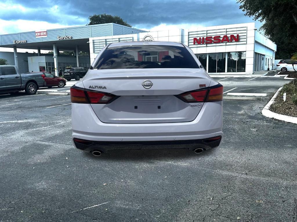 new 2025 Nissan Altima car, priced at $29,577