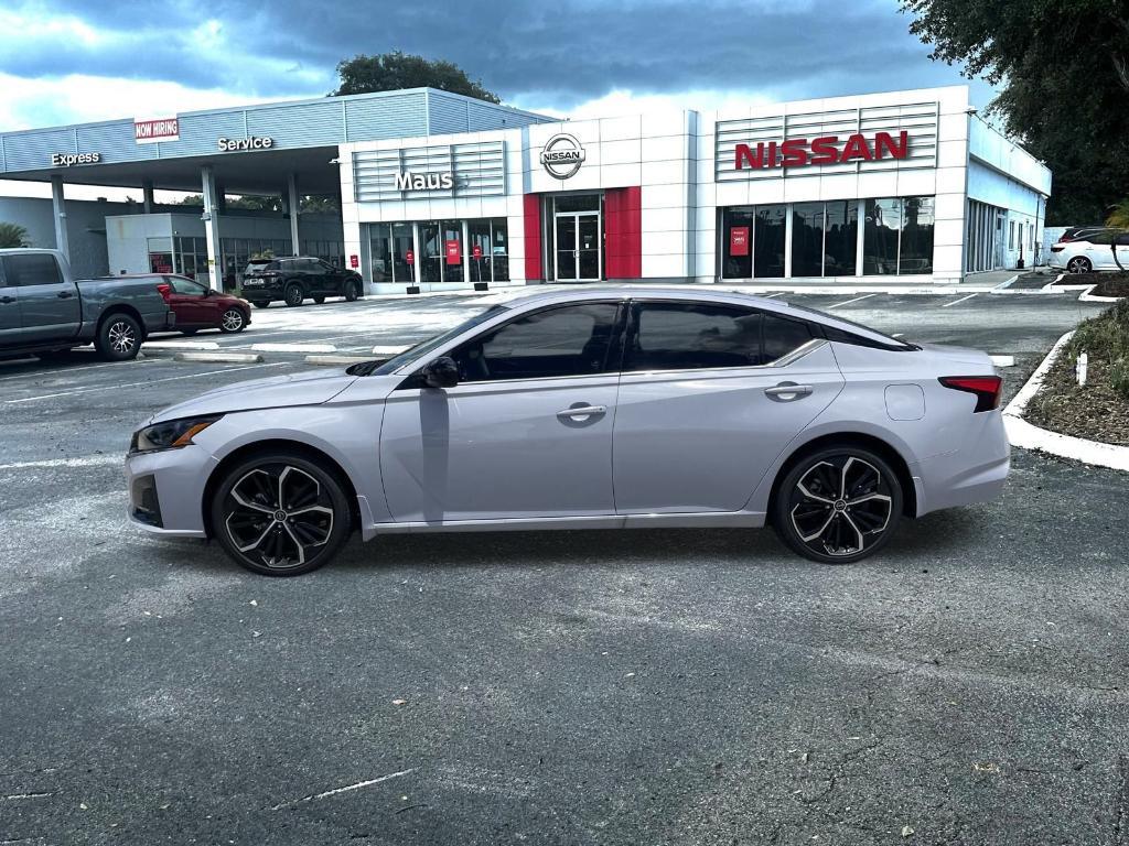 new 2025 Nissan Altima car, priced at $29,577
