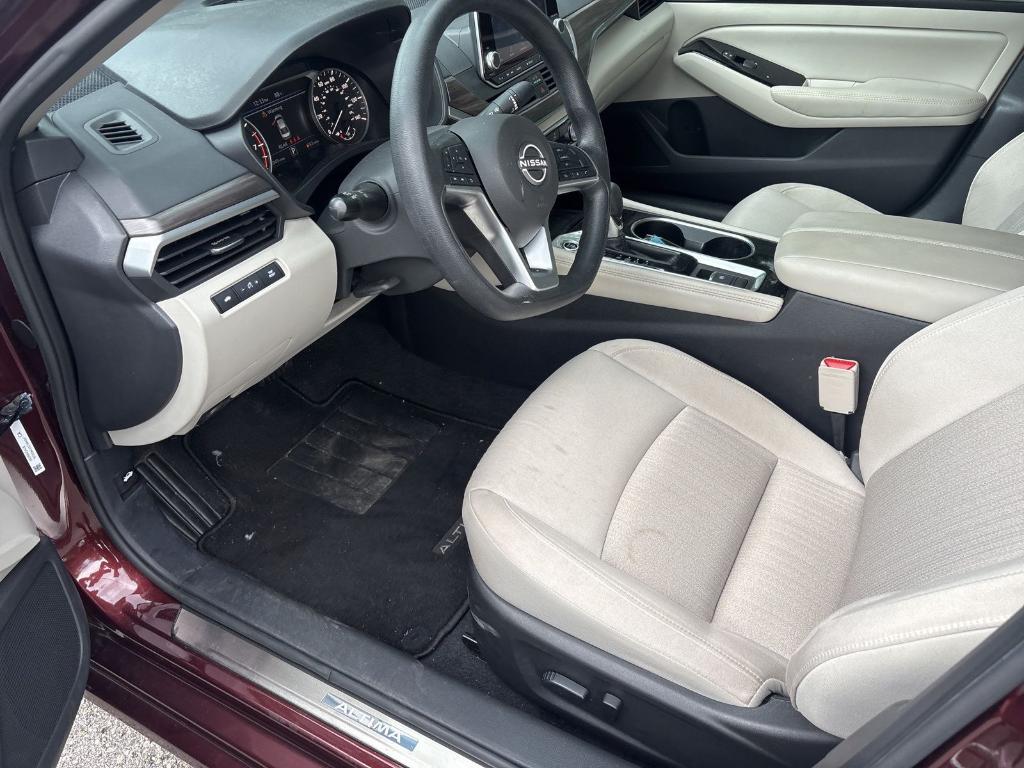 used 2023 Nissan Altima car, priced at $23,998