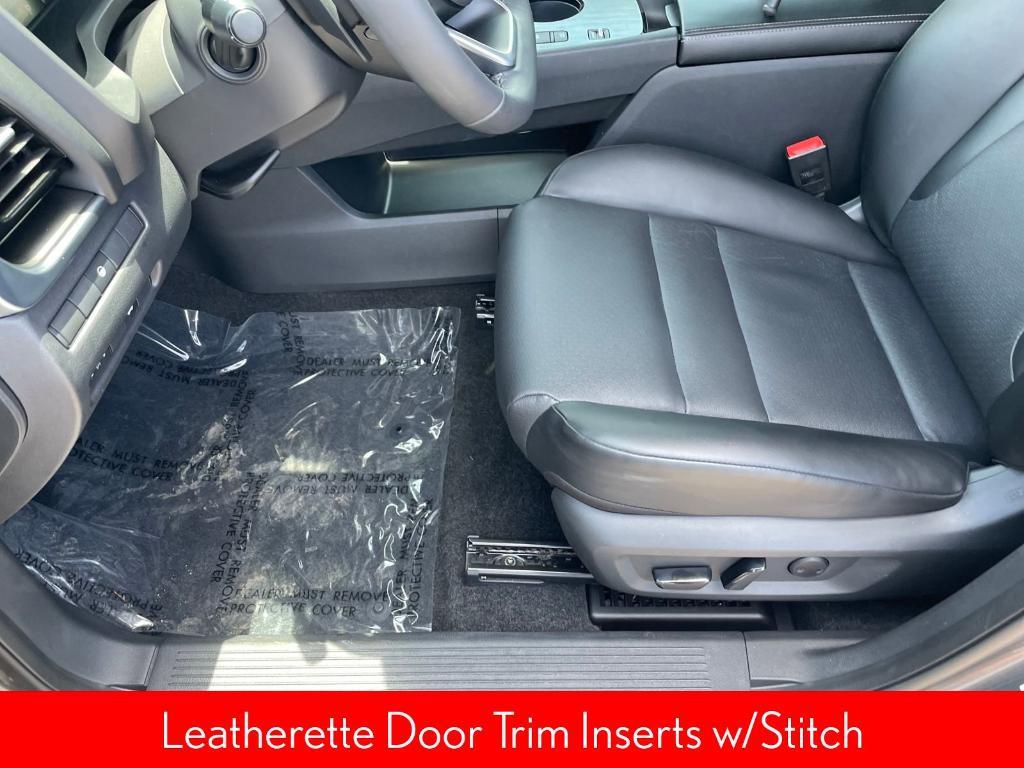 used 2022 Nissan Rogue car, priced at $18,620