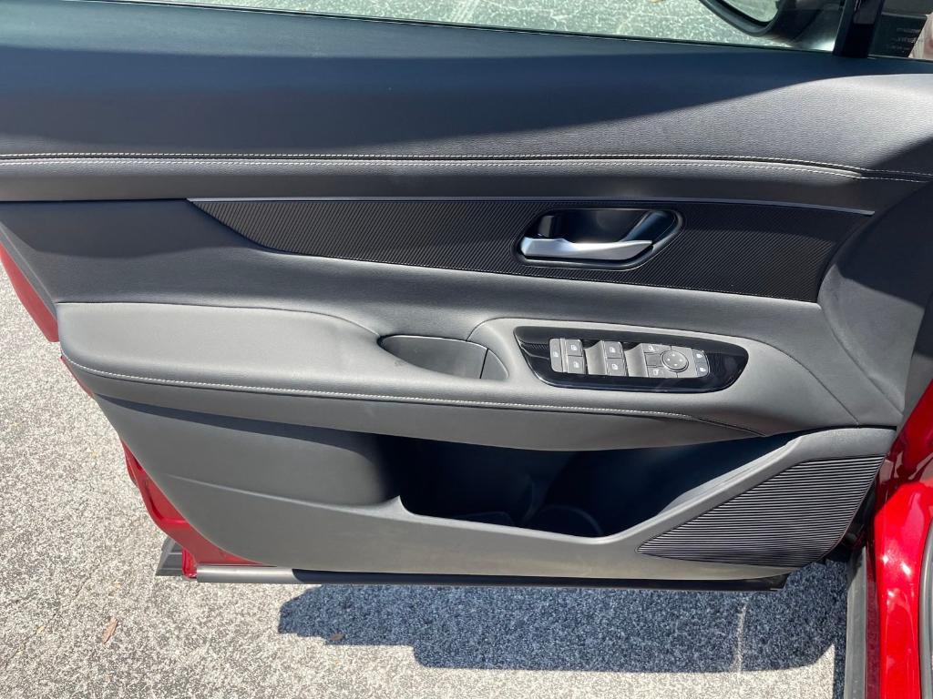 new 2025 Nissan Murano car, priced at $40,999
