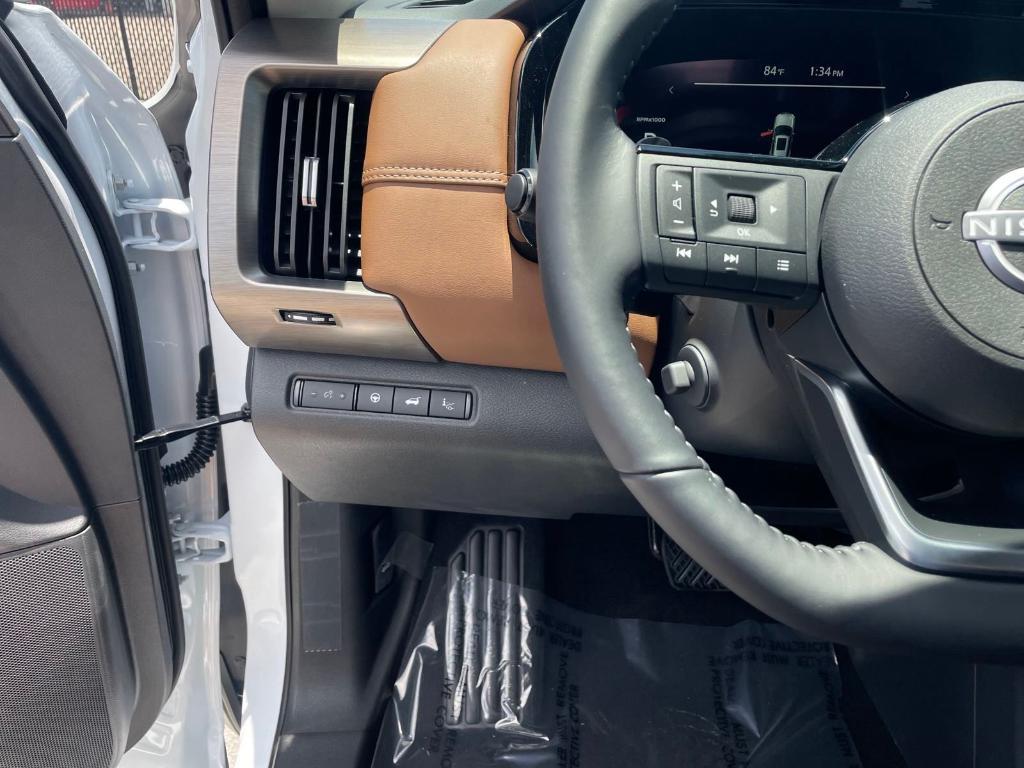 new 2025 Nissan Pathfinder car, priced at $48,619