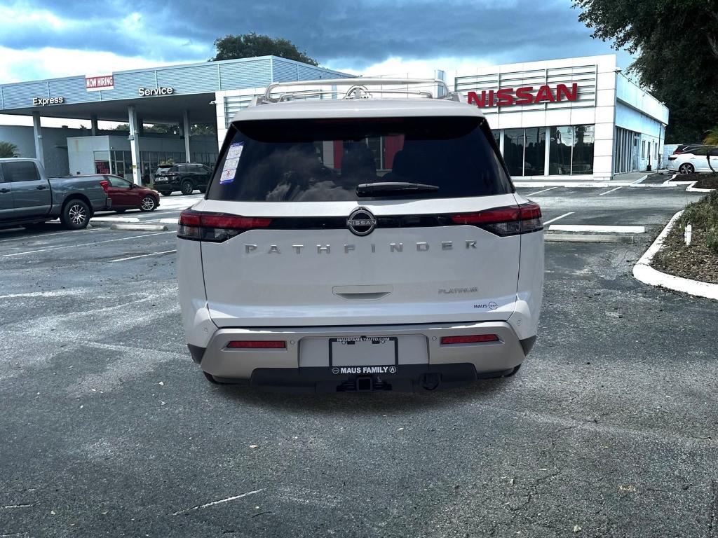 new 2025 Nissan Pathfinder car, priced at $48,619